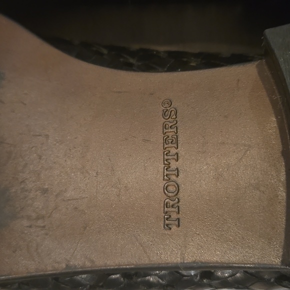 Trotters Sadie Black Leather Woven Loafer Sz 7M - Picture 5 of 7